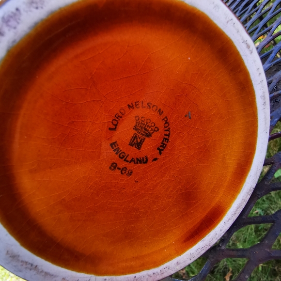 Vintage Lord Nelson Pottery Brown and Silver Kitschy Beer Stein Mug - Picture 13 of 16